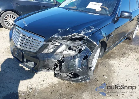 2012 Mercedes-Benz E 350 4Matic z USA, uszkodzony, nr VIN WDDHF8JB5CA622890